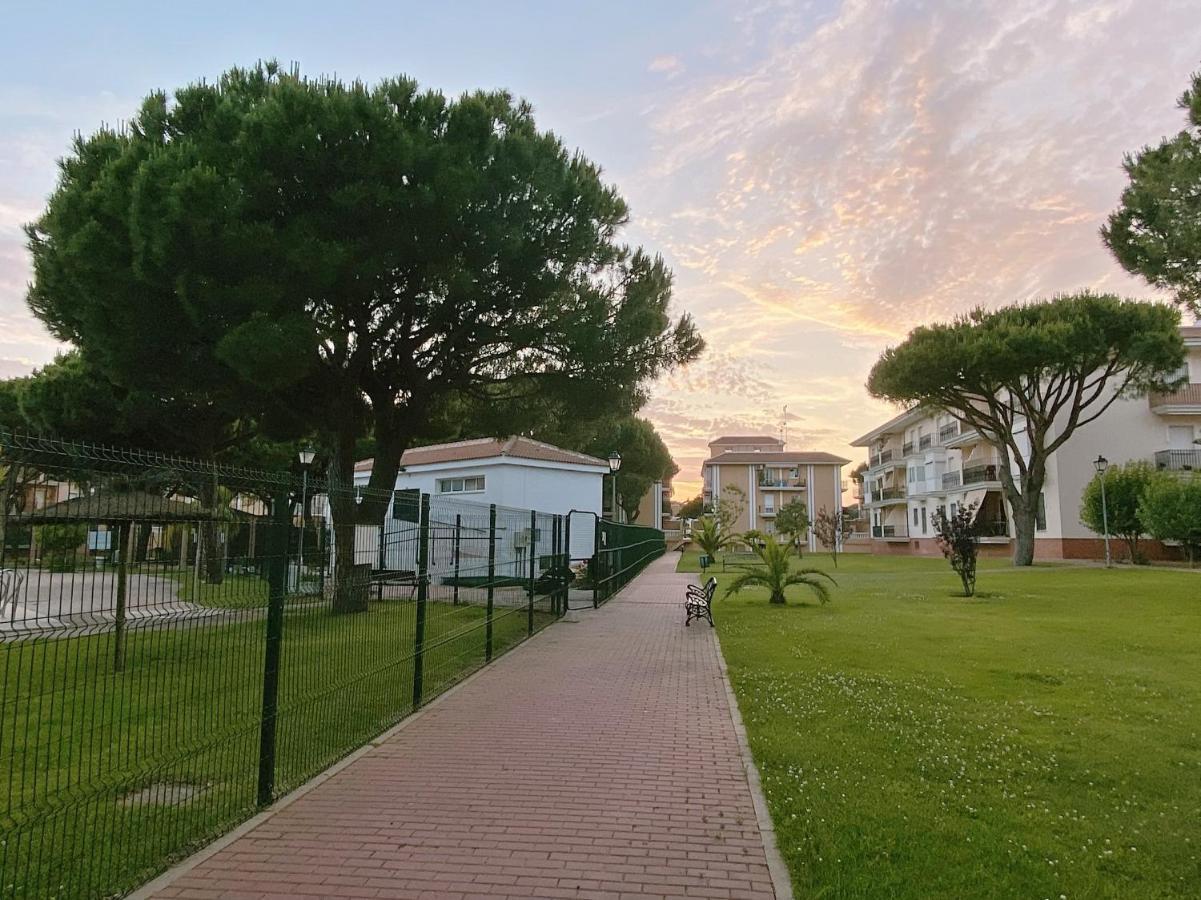 Apartamento De 3 Habitaciones, Zona Muy Tranquila A Unos Minutos De La Playa Mazagón Eksteriør bilde